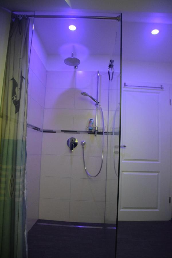 Landweg Apartment *